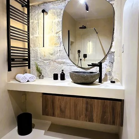 C A S A B E A S T B&B 4*