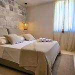 Bed & Breakfast C A S A B E A S T