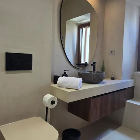 فندق مبيت وإفطار C A S A B E A S T 4*