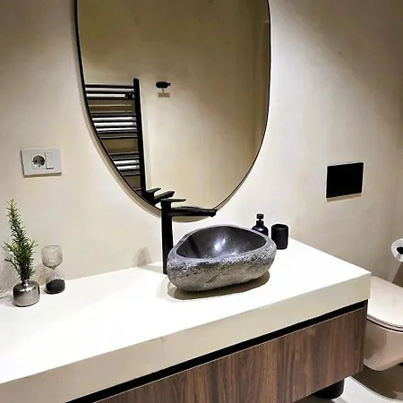 فندق مبيت وإفطار C A S A B E A S T سبليت