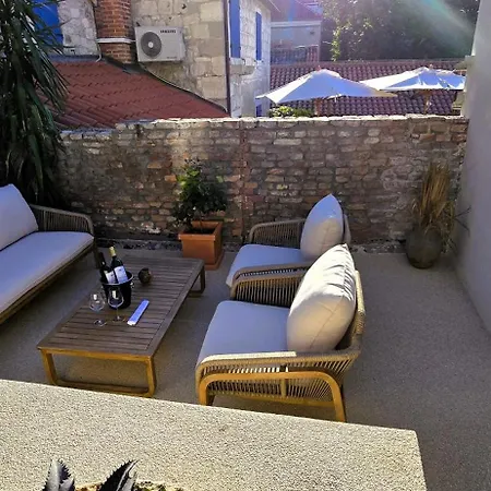 C A S A B E A S T 4* سبليت