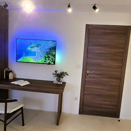 C A S A B E A S T فندق مبيت وإفطار سبليت