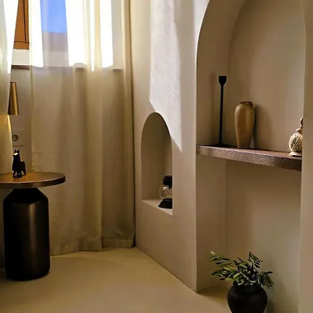 C A S A B E A S T 4* Split