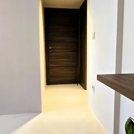 فندق مبيت وإفطار C A S A B E A S T سبليت