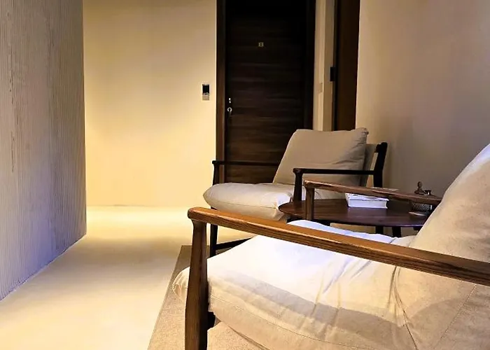 C A S A B E A S T スプリト