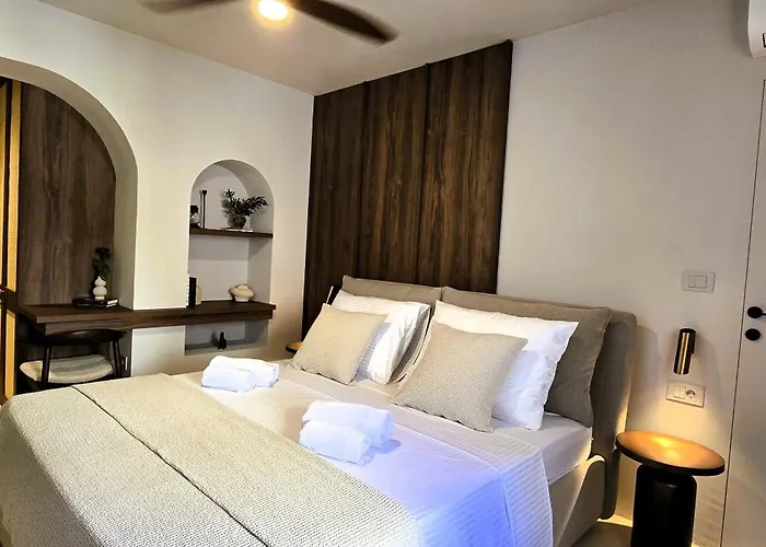 Bed & Breakfast C A S A B E A S T 4*