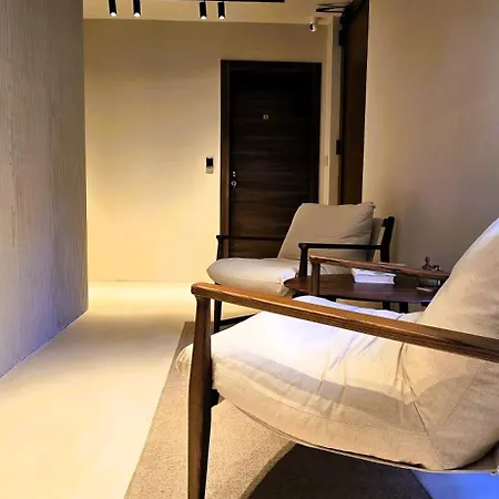 C A S A B E A S T Split