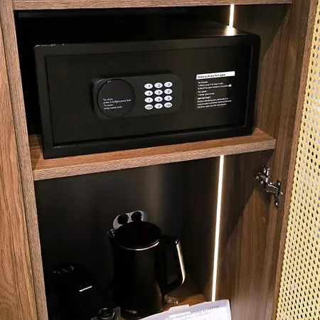 C A S A B E A S T Couette-café